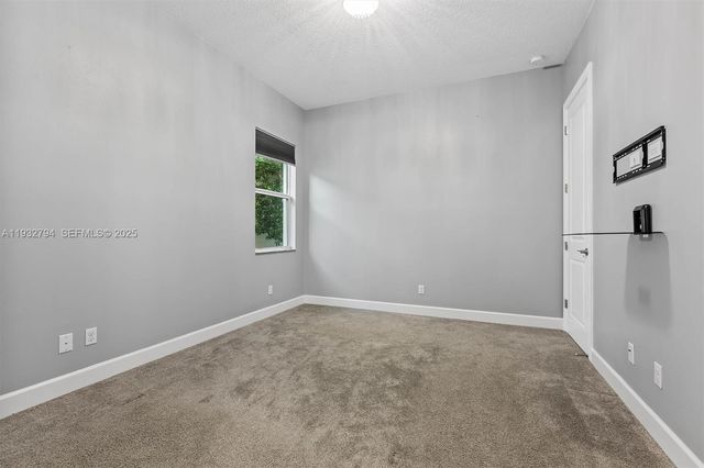 5071 Beland Dr, Lake Worth, FL 33467