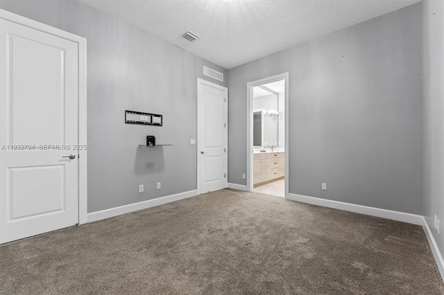 5071 Beland Dr, Lake Worth, FL 33467