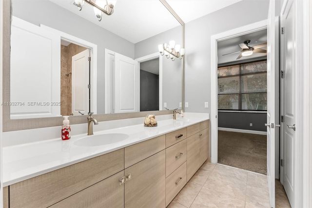 5071 Beland Dr, Lake Worth, FL 33467