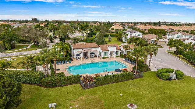 5071 Beland Dr, Lake Worth, FL 33467