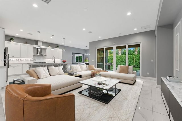 5071 Beland Dr, Lake Worth, FL 33467