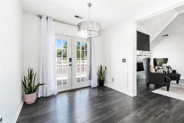 1505 Breckenridge Loop, Rogers, AR 72756