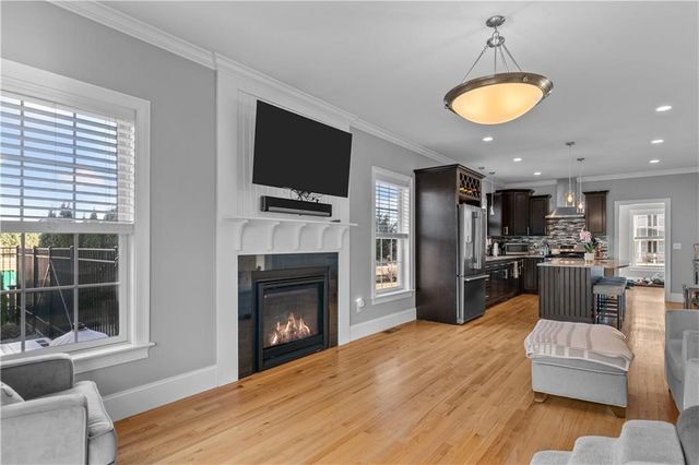 24 Randolph Way, Portsmouth, RI 02871