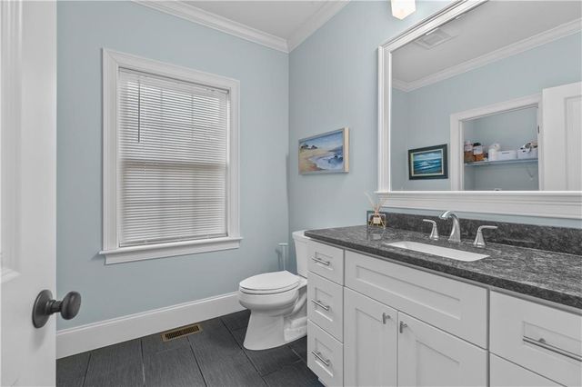 24 Randolph Way, Portsmouth, RI 02871