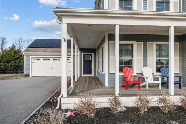 24 Randolph Way, Portsmouth, RI 02871