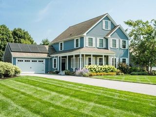 24 Randolph Way, Portsmouth, RI 02871