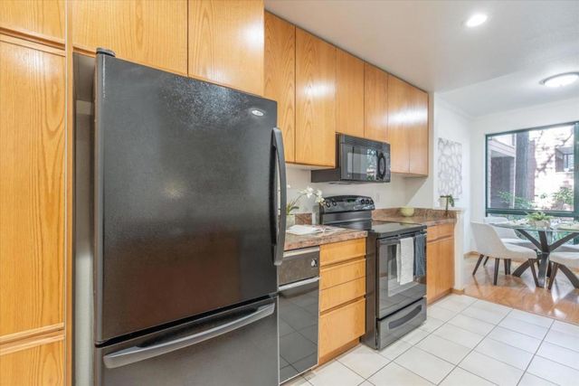 4250 El Camino Real B120, Palo Alto, CA 94306