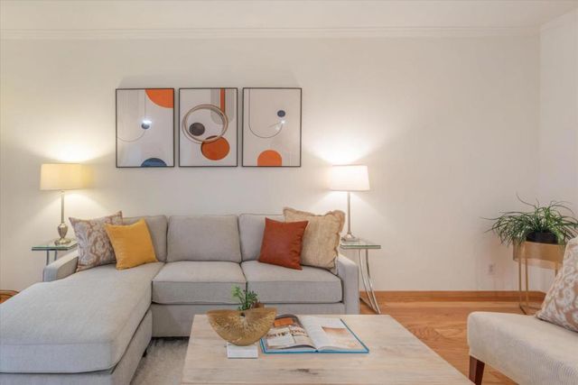 4250 El Camino Real B120, Palo Alto, CA 94306