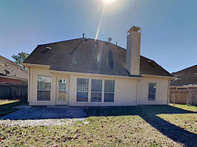 5307 Derbyshire Drive, Katy, TX 77493