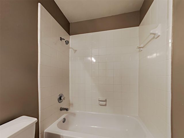 5307 Derbyshire Drive, Katy, TX 77493