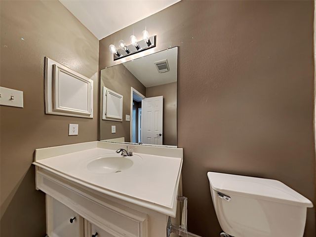 5307 Derbyshire Drive, Katy, TX 77493