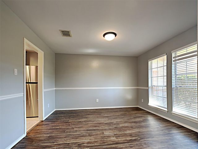 5307 Derbyshire Drive, Katy, TX 77493