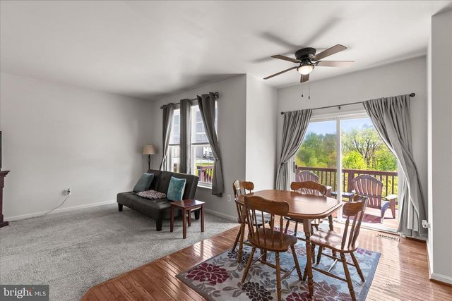 73 MENLENA CIR, Hanover, PA 17331
