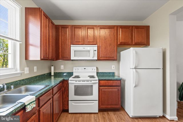 73 MENLENA CIR, Hanover, PA 17331