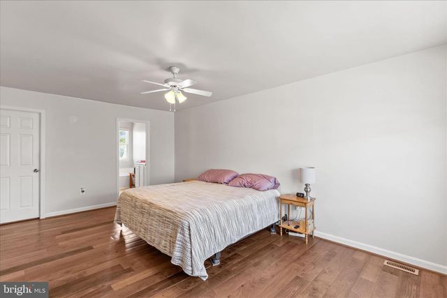 73 MENLENA CIR, Hanover, PA 17331