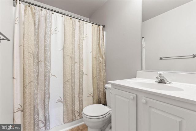73 MENLENA CIR, Hanover, PA 17331