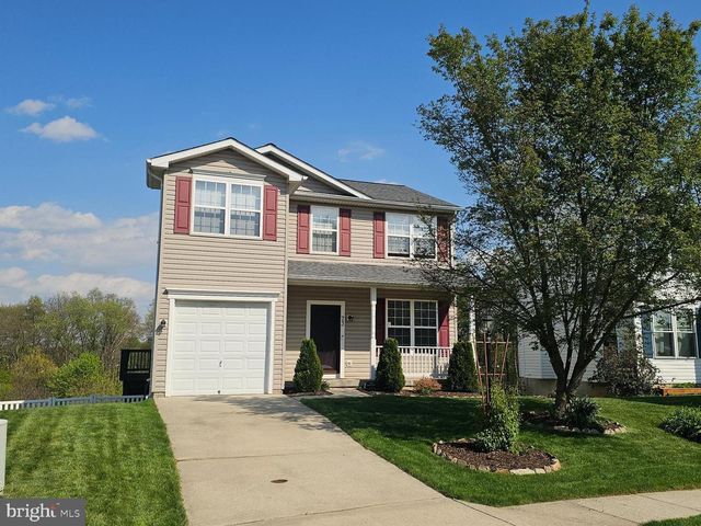 73 MENLENA CIR, Hanover, PA 17331