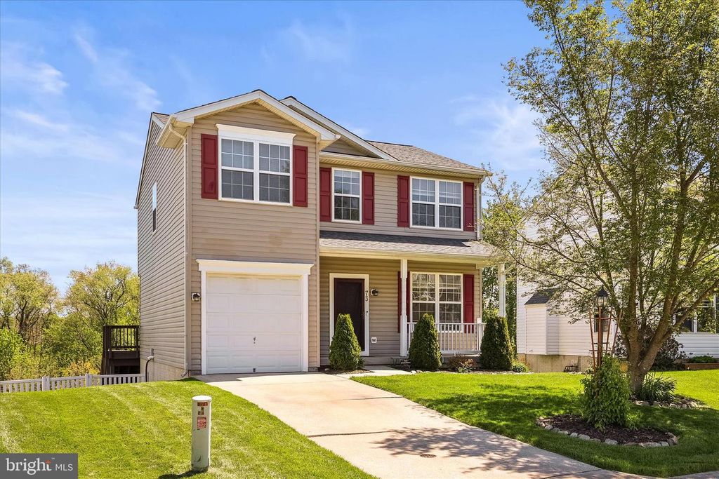 73 MENLENA CIR, Hanover, PA 17331