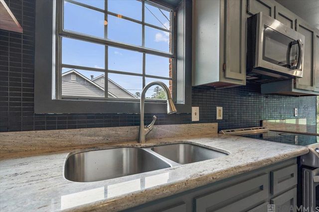 14027 Morning Glory Ct, Walker, LA 70785