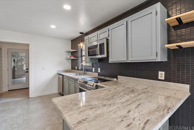 14027 Morning Glory Ct, Walker, LA 70785