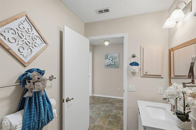 481 HILDALGO DRIVE, The Villages, FL 32159