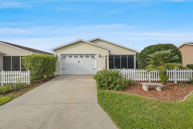 481 HILDALGO DRIVE, The Villages, FL 32159