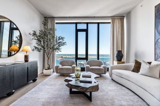 682 Atlantic Ave 39L, Boston, MA 02111