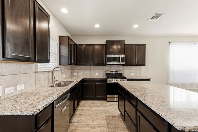 817 Western Bit, Cibolo, TX 78108