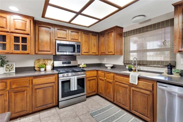 13385 Alta Vista, Victorville, CA 92395