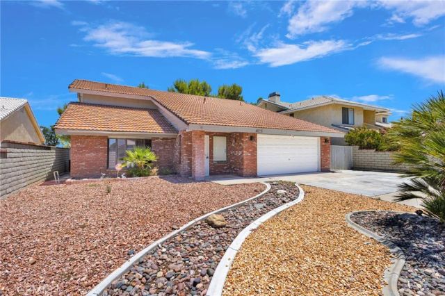 13385 Alta Vista, Victorville, CA 92395