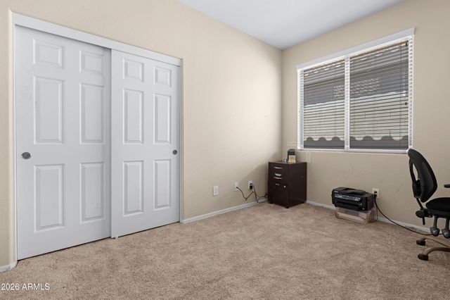 3942 W GLACIER Court, Anthem, AZ 85086