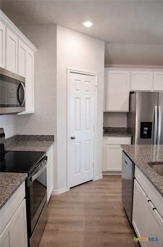 2477 Bee Creek Drive, Copperas Cove, TX 76522