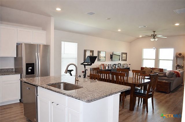 2477 Bee Creek Drive, Copperas Cove, TX 76522
