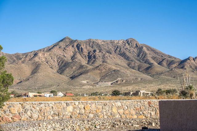 4450 Alpine Court, Las Cruces, NM 88011