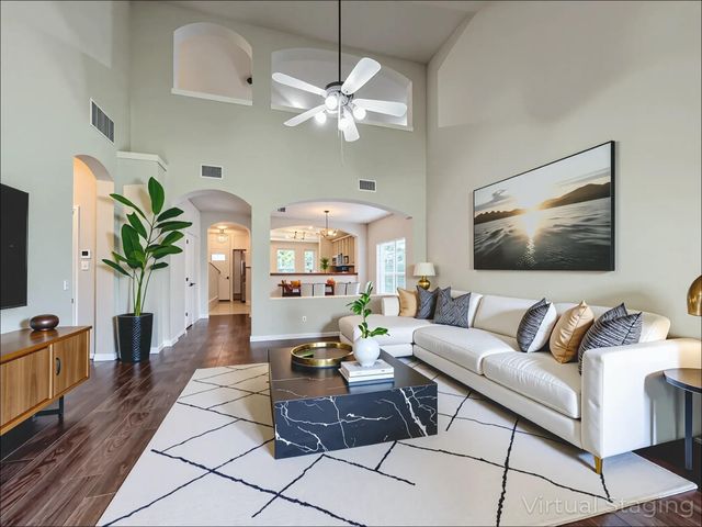 4025 Meadow Bluff WAY, Round Rock, TX 78665
