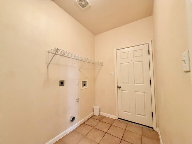 4025 Meadow Bluff WAY, Round Rock, TX 78665