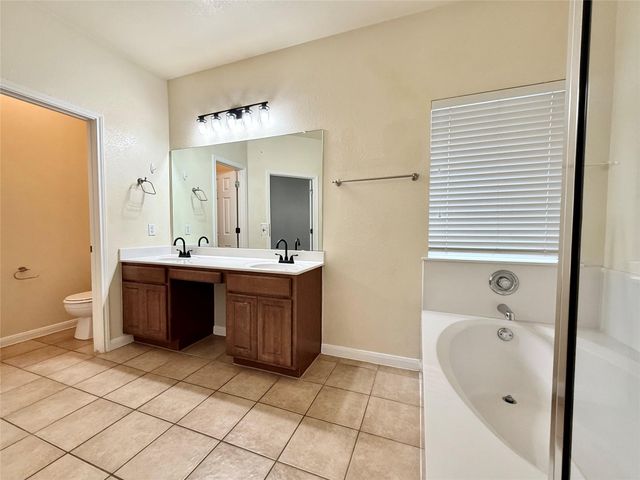 4025 Meadow Bluff WAY, Round Rock, TX 78665