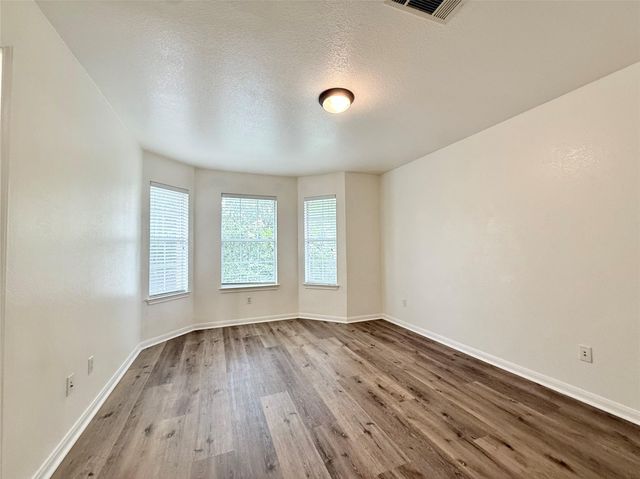 4025 Meadow Bluff WAY, Round Rock, TX 78665