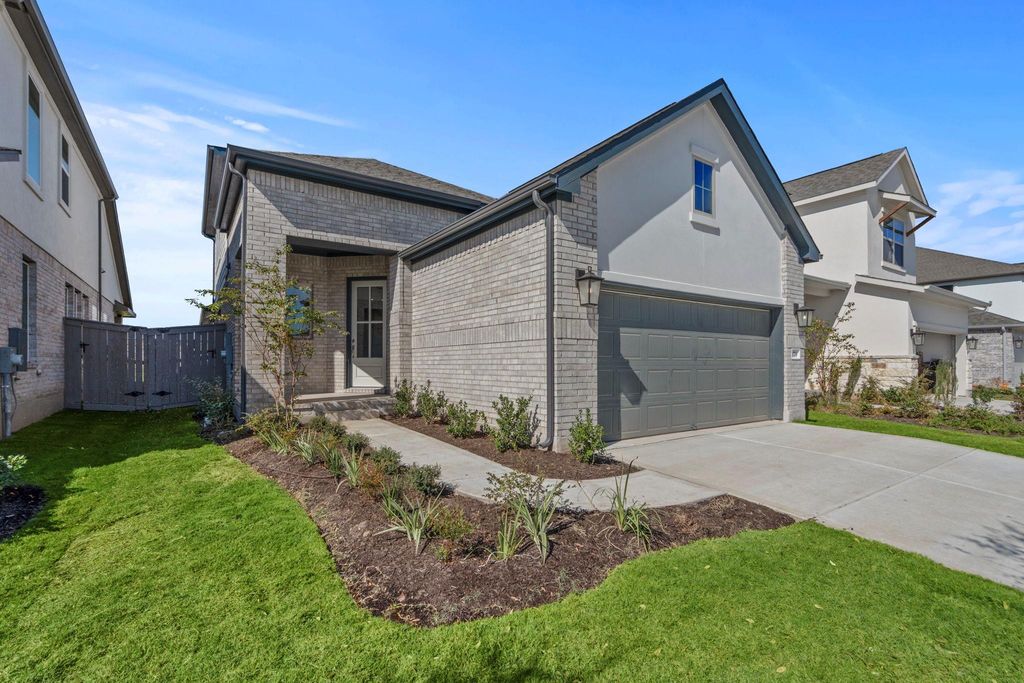 124 Brandywine RD, Hutto, TX 78634