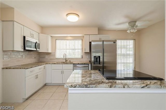 1453 Venetian CT, Cape Coral, FL 33904
