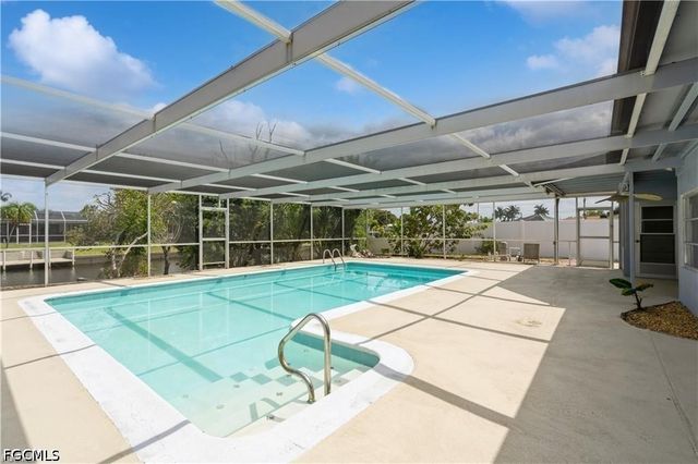 1453 Venetian CT, Cape Coral, FL 33904