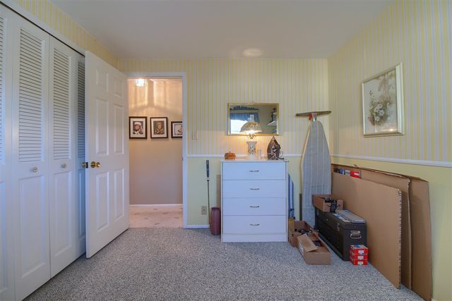 4122 Longmeadow Drive, Trenton, MI 48183