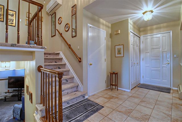 4122 Longmeadow Drive, Trenton, MI 48183