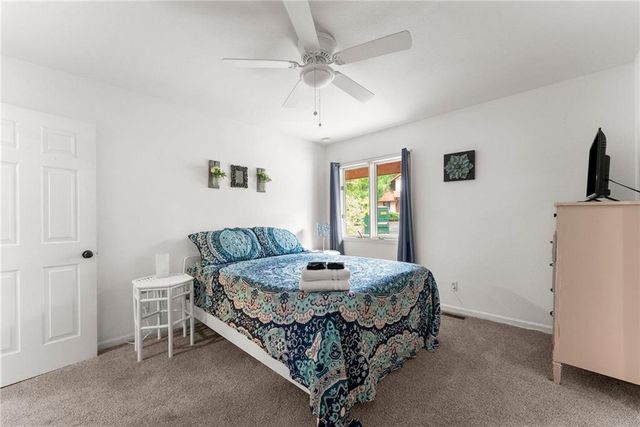 327 Brucken Strasse 311, Helen, GA 30545