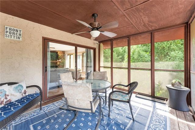 327 Brucken Strasse 311, Helen, GA 30545