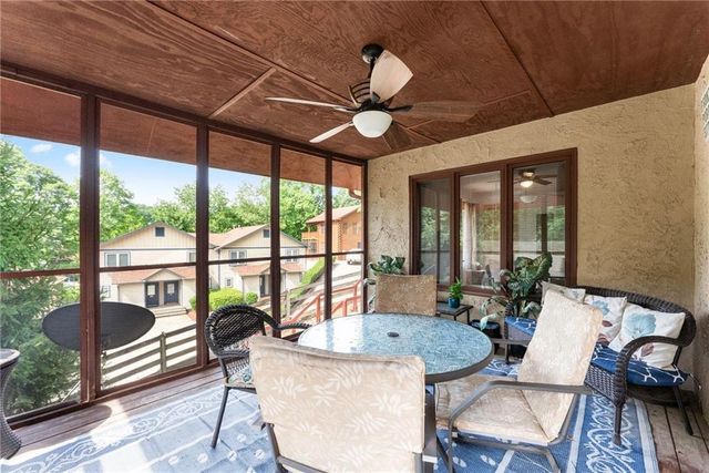 327 Brucken Strasse 311, Helen, GA 30545
