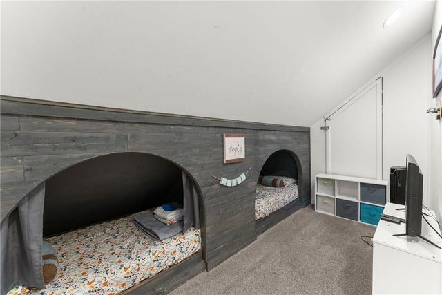 327 Brucken Strasse 311, Helen, GA 30545