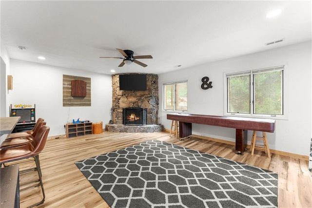 327 Brucken Strasse 311, Helen, GA 30545