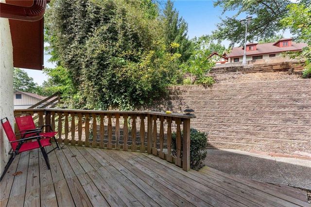 327 Brucken Strasse 311, Helen, GA 30545