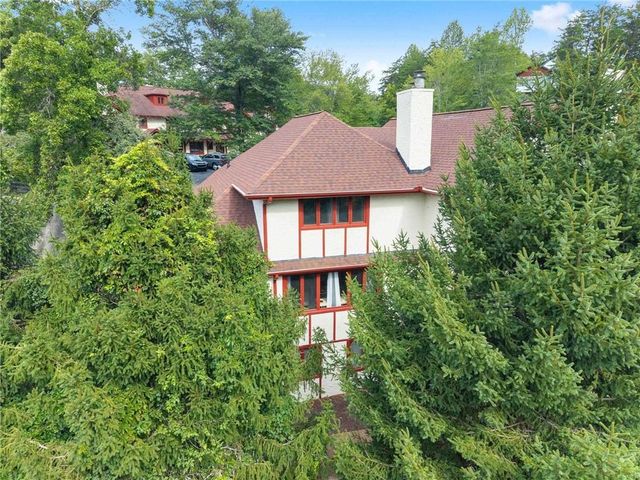327 Brucken Strasse 311, Helen, GA 30545